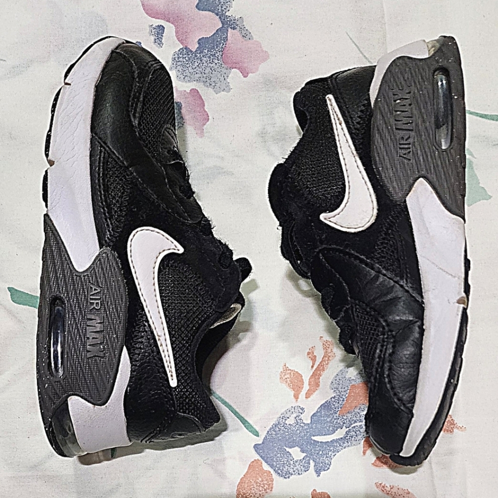 Boys Nike Air Max size 12C